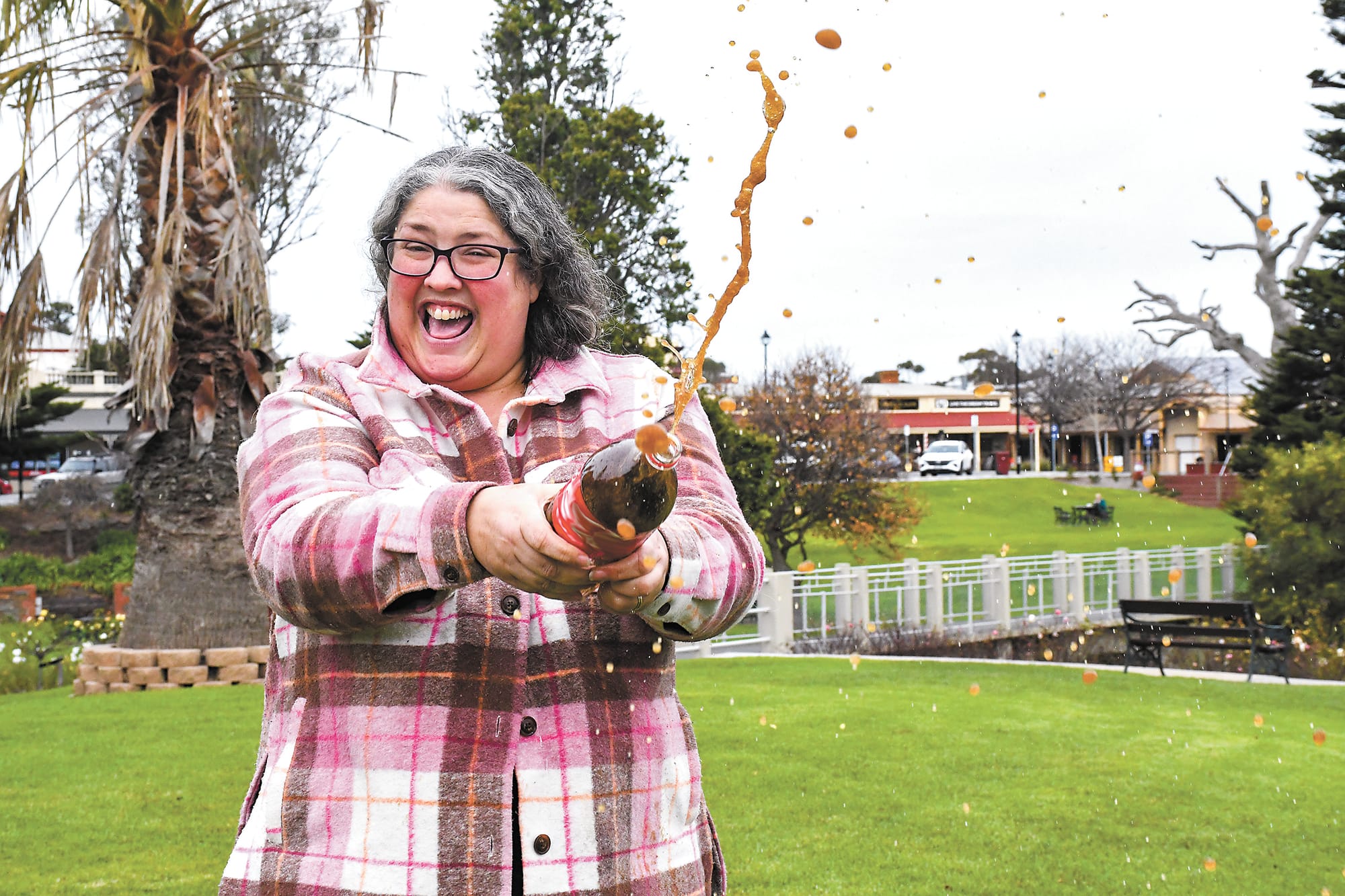 Alcohol-free Sarah quits soft drinks for cancer fundraiser