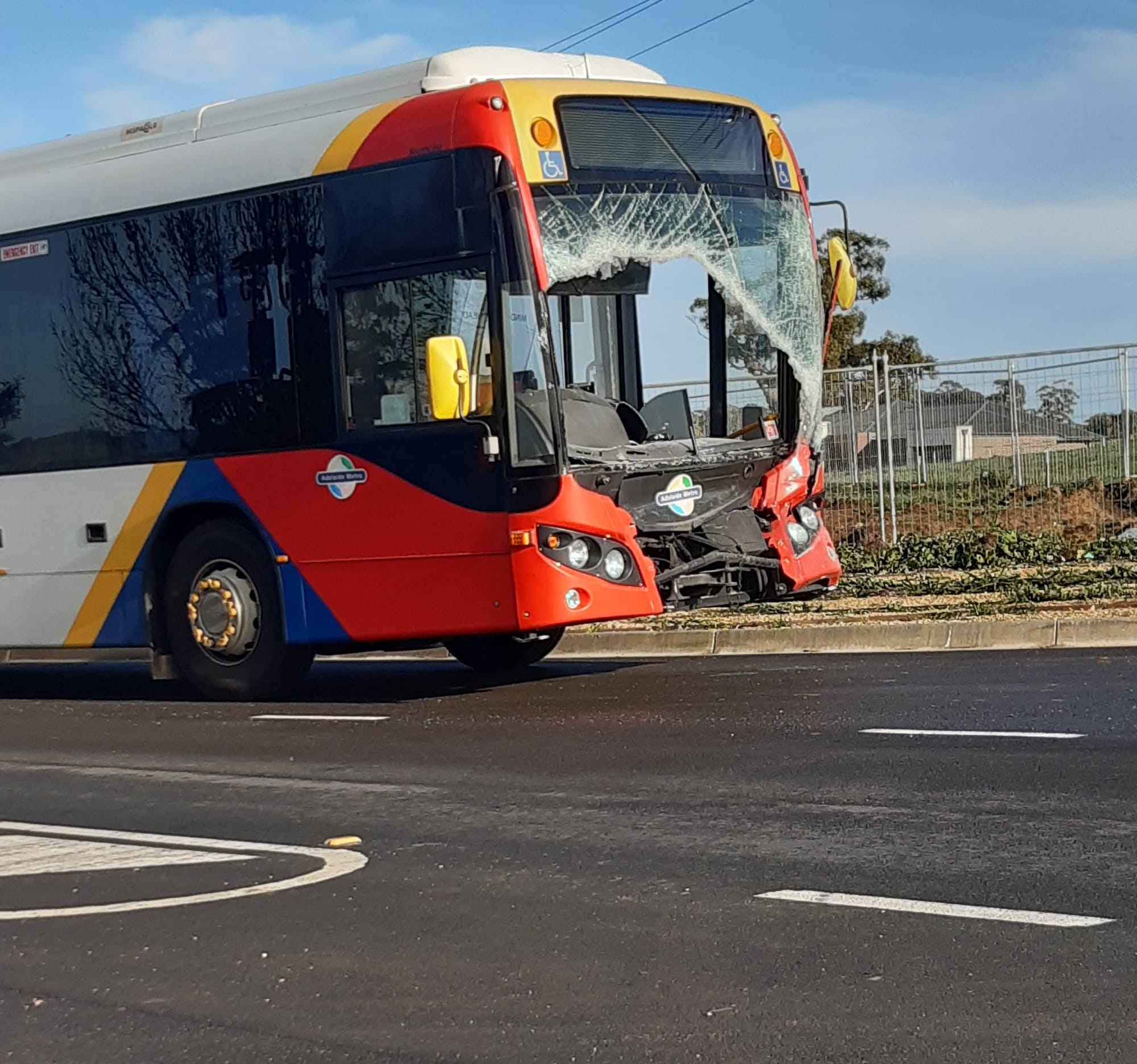 Bus crash causes traffic delays