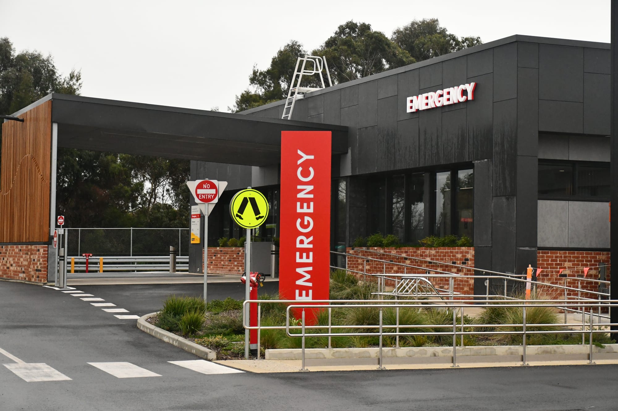 Patients' patience: EDs fail to meet target times