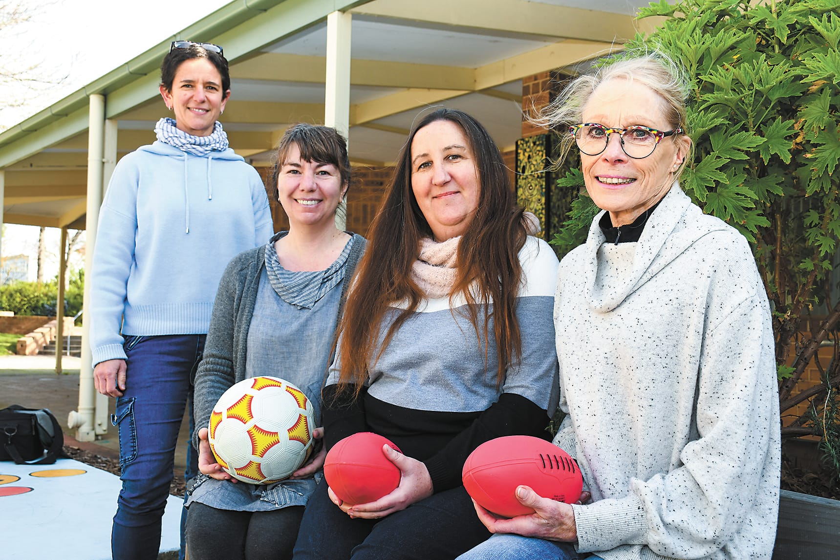 Gather round raises $10,000