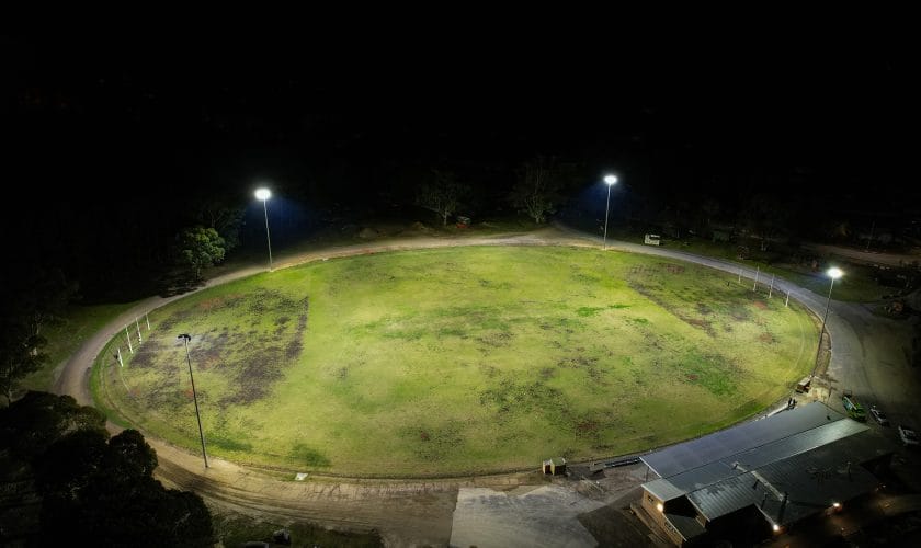 Club fights to retain oval use