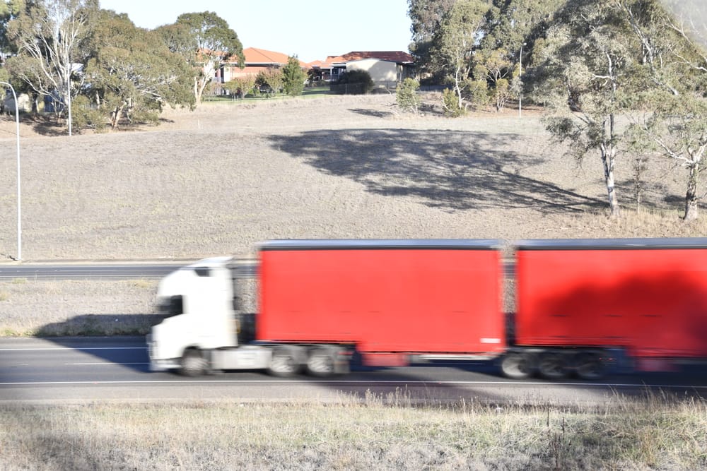 Opposition calls for freeway action post image