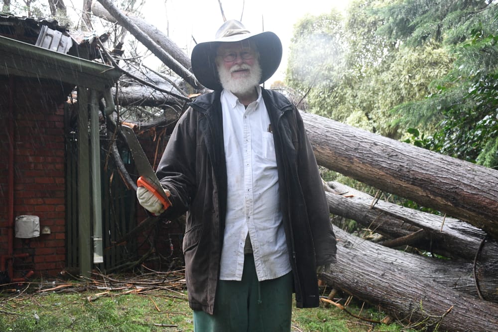 Wet and wild weather lashes the Hills post image