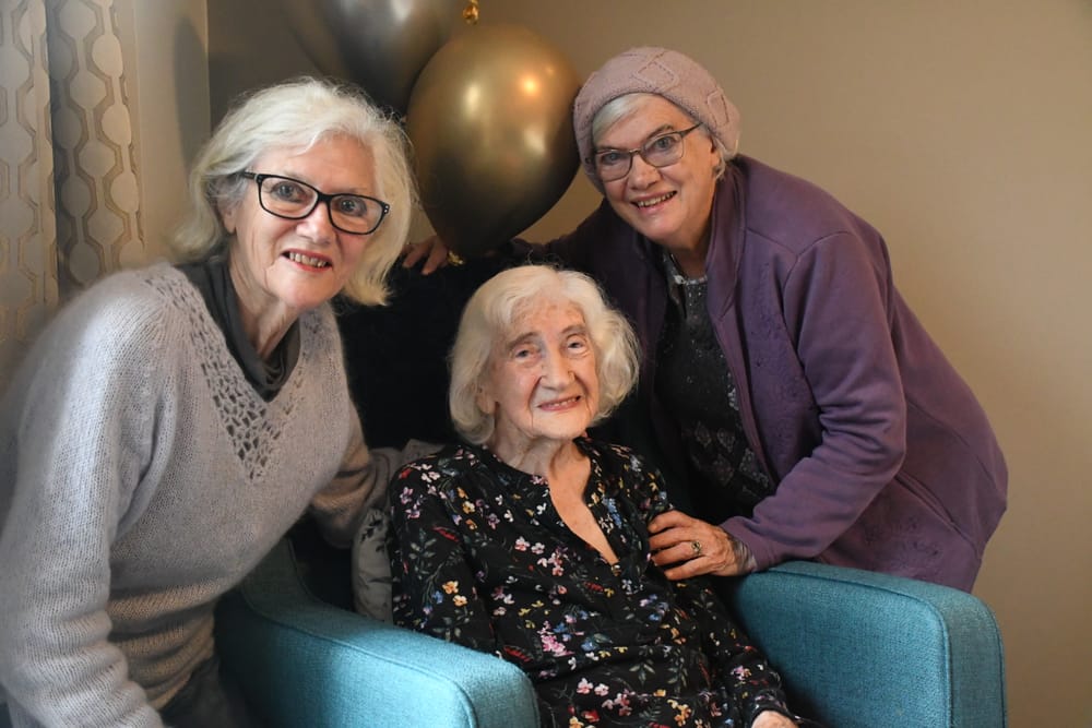 Centenarian offers life advice: be yourself post image