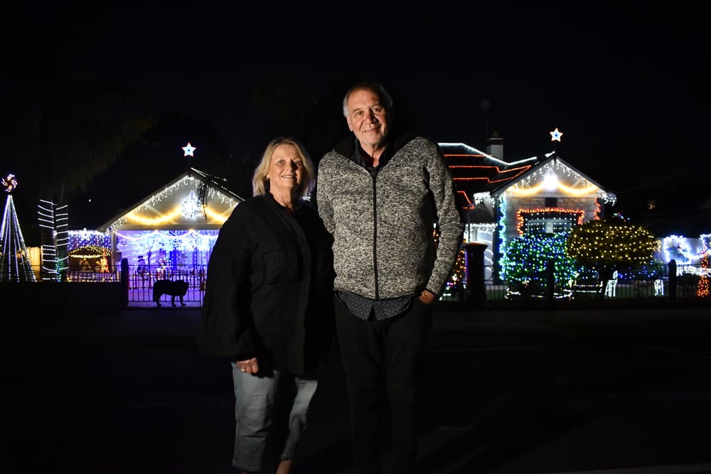 Mt Barker's 'Christmas House' to light up for the last time post image