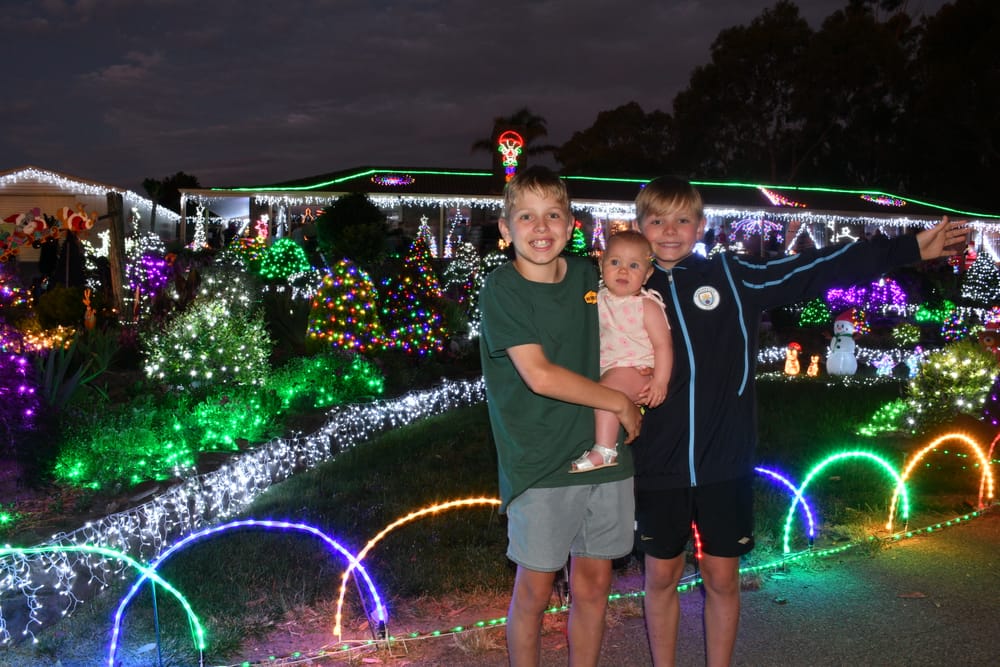 Christmas cheer to end the year post image