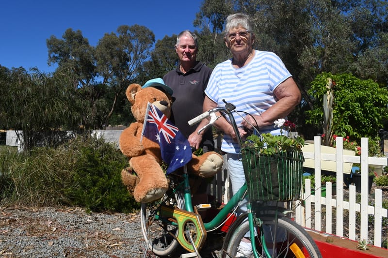 Vandals target Tour decorations post image