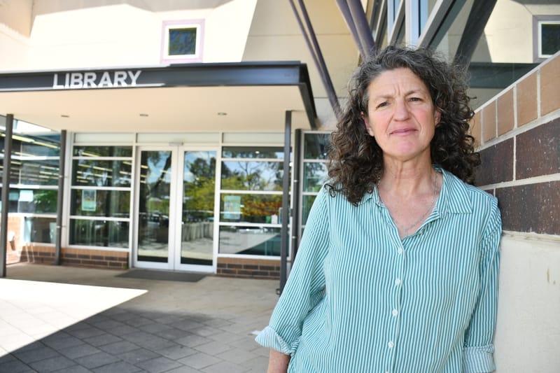 Call for restrictions on explicit books post image